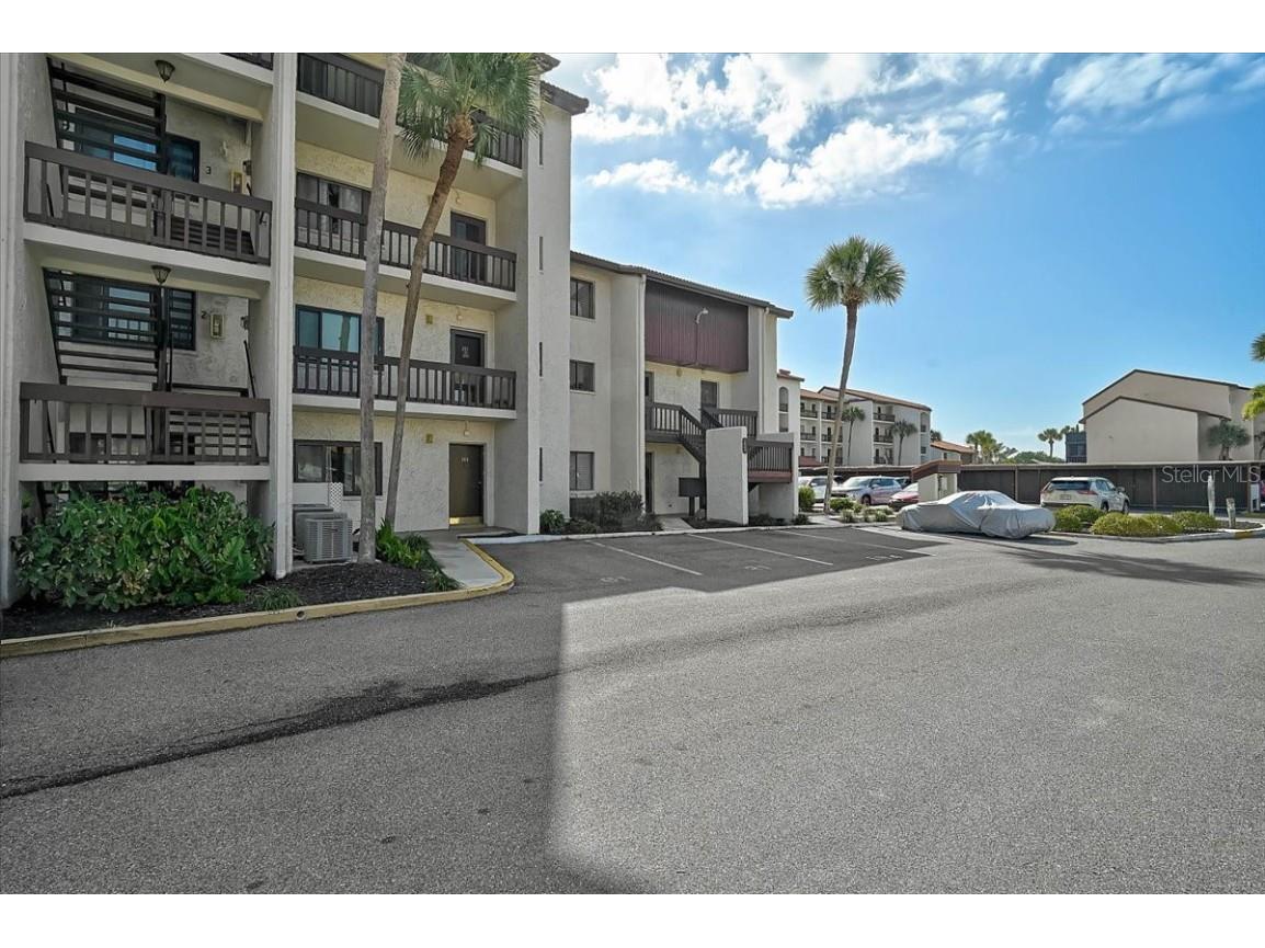1624 Stickney Point Road #1624-301 Sarasota FL 34231 - LITTLE SARASOTA BAY A4676856 image5