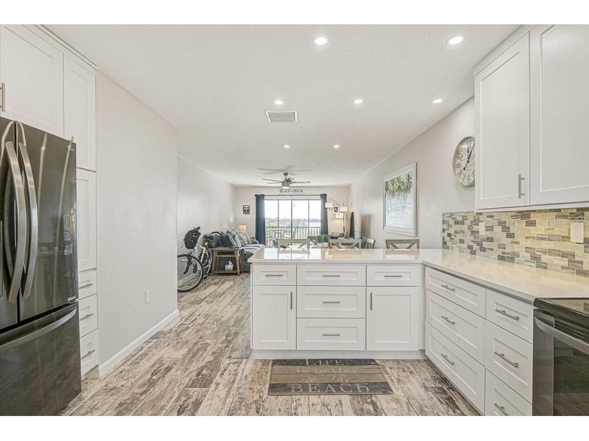 1624 Stickney Point Road #1624-301 Sarasota FL 34231 - LITTLE SARASOTA BAY A4676856 image8