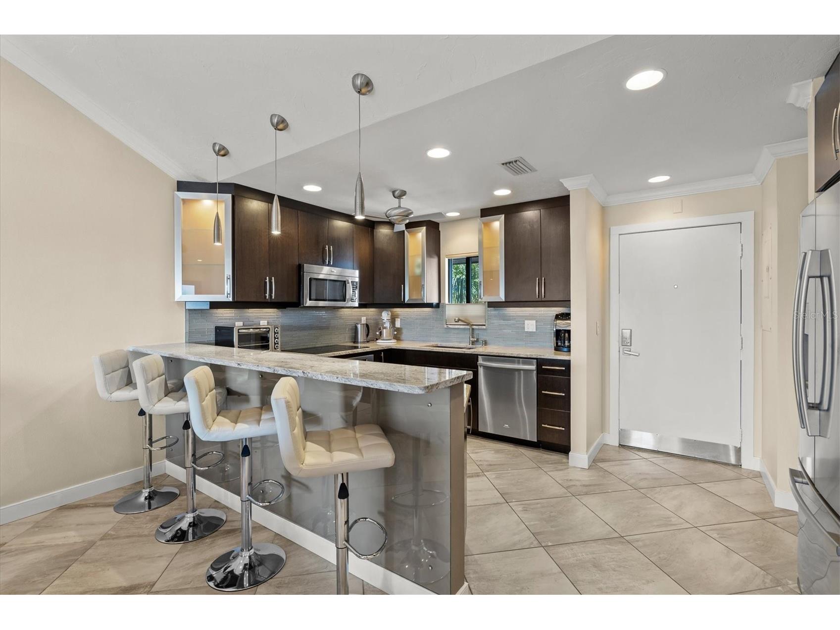 1624 Stickney Point Road #24-407 Sarasota FL 34231 A4681715 image3