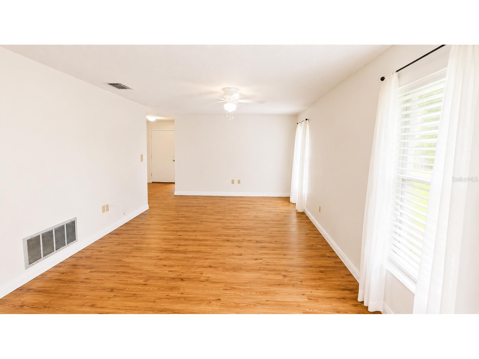 1624 Whitehead Drive #320 Sarasota FL 34232 A4698085 image10