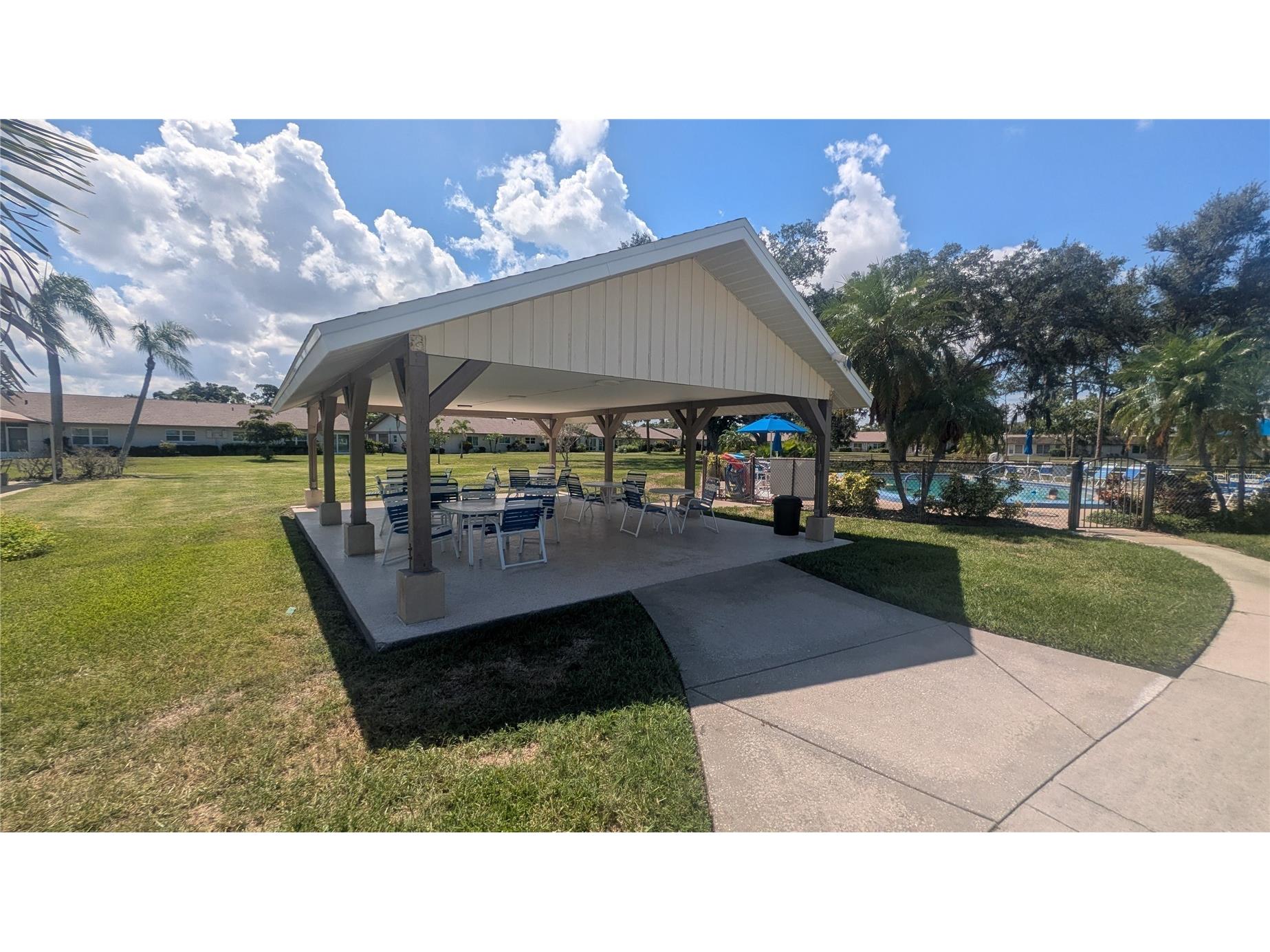 1624 Whitehead Drive #320 Sarasota FL 34232 A4698085 image26