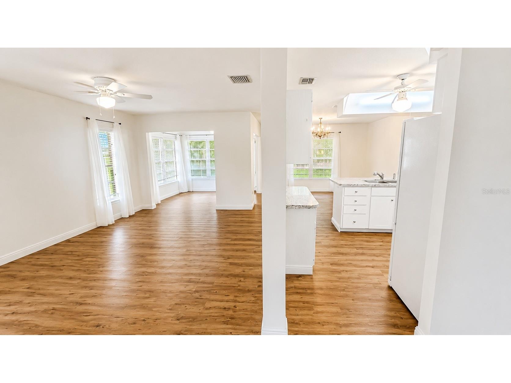 1624 Whitehead Drive #320 Sarasota FL 34232 A4698085 image3