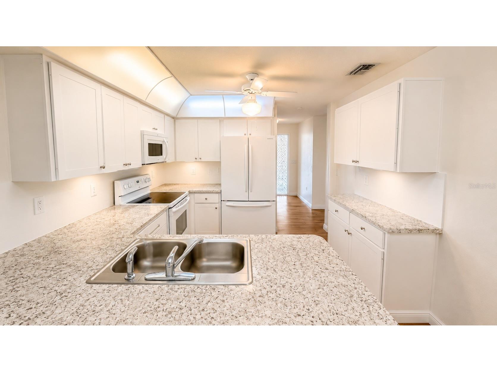 1624 Whitehead Drive #320 Sarasota FL 34232 A4698085 image5