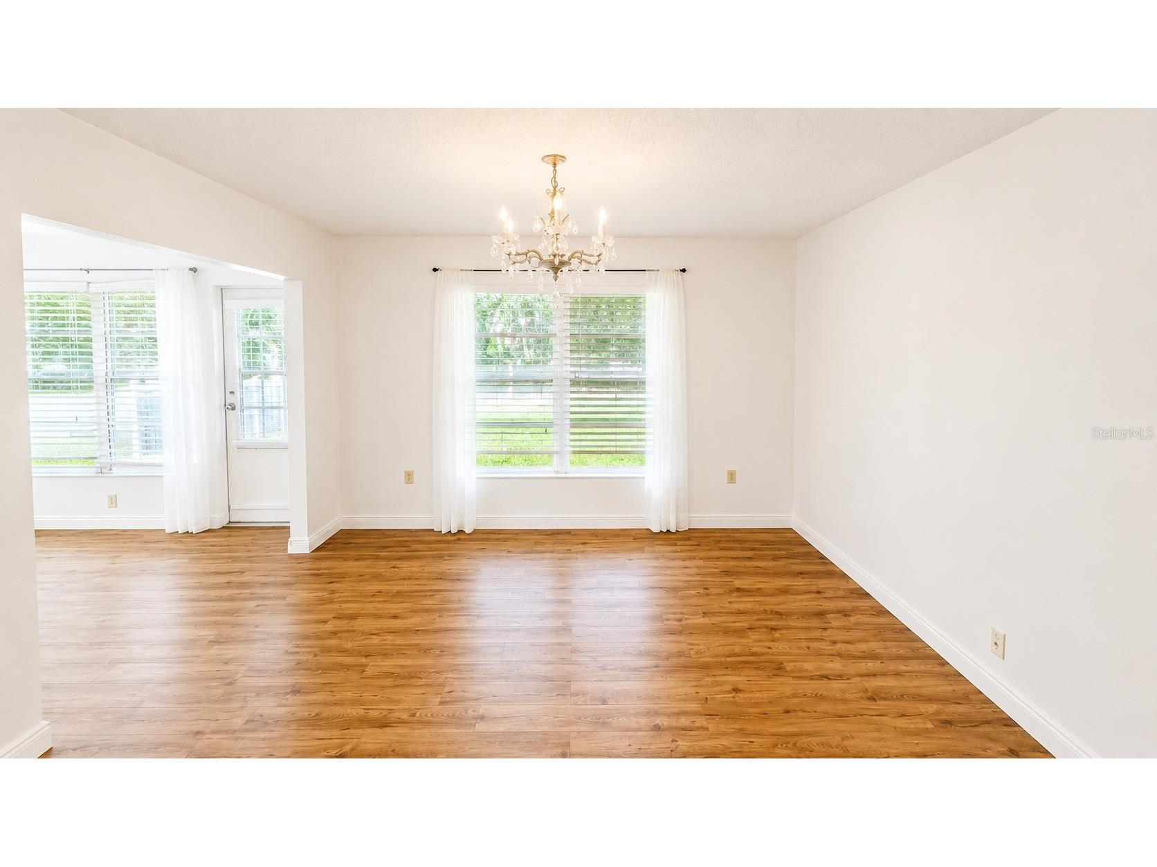 1624 Whitehead Drive #320 Sarasota FL 34232 A4698085 image7