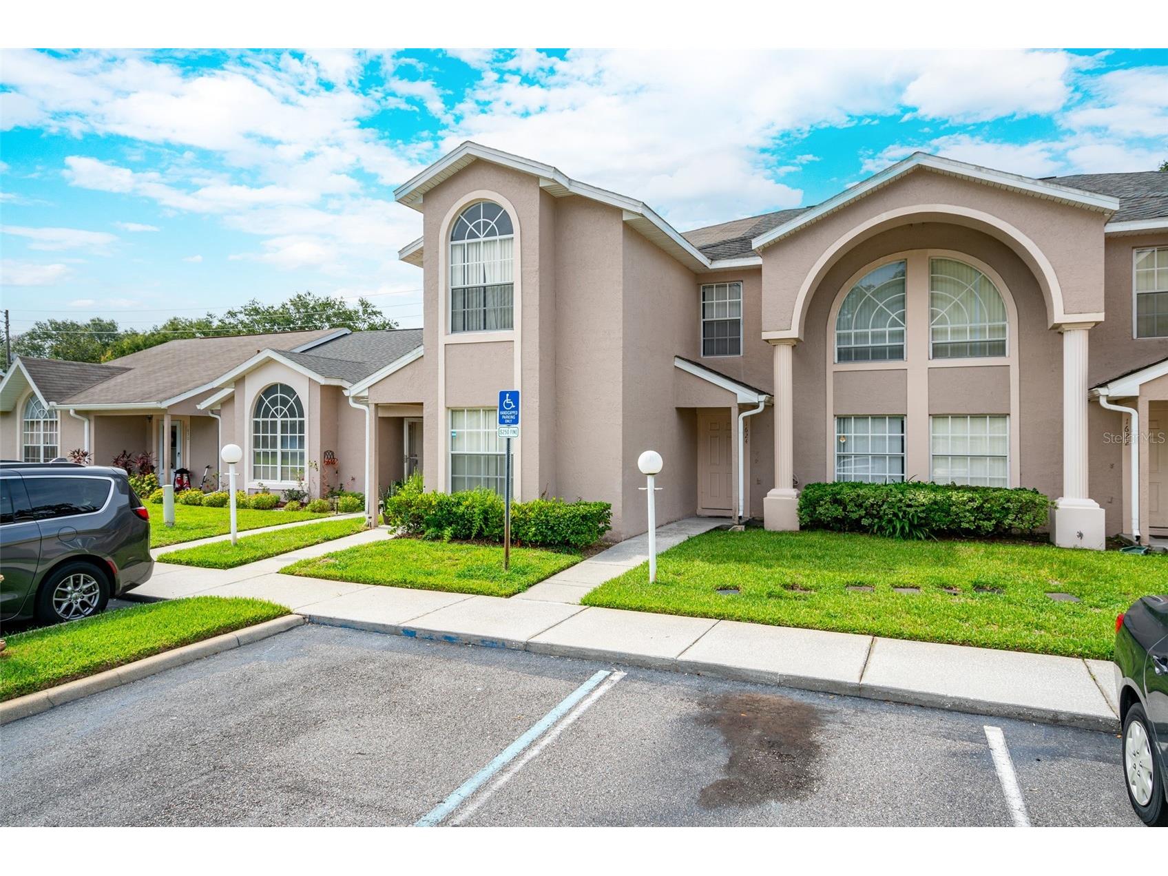 1624 Windsor Oak Court Kissimmee FL 34744 O6402513 image1
