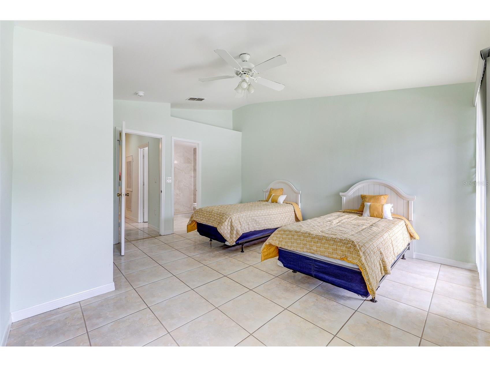 1624 Windsor Oak Court Kissimmee FL 34744 O6402513 image25