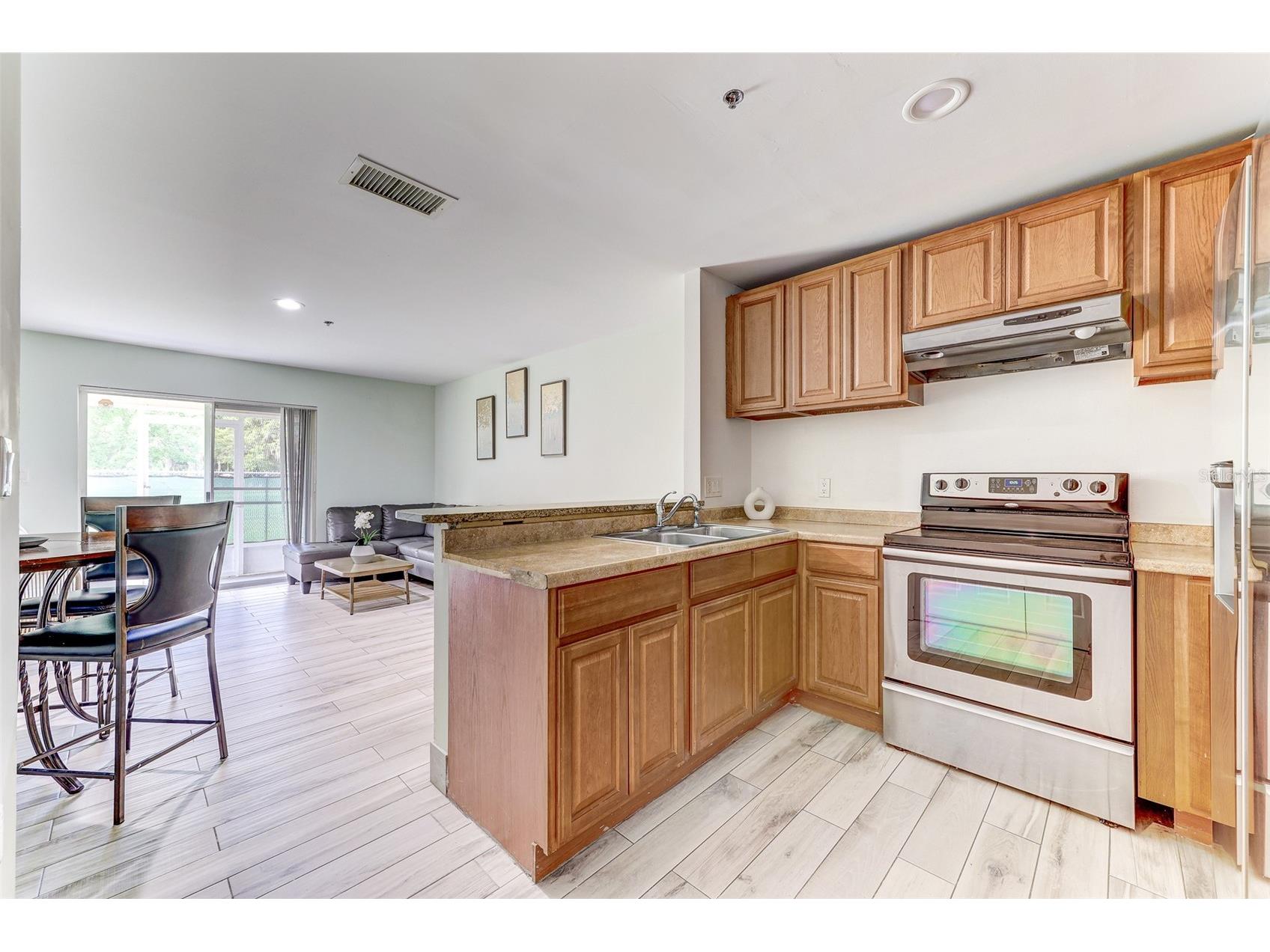 1624 Windsor Oak Court Kissimmee FL 34744 O6402513 image3
