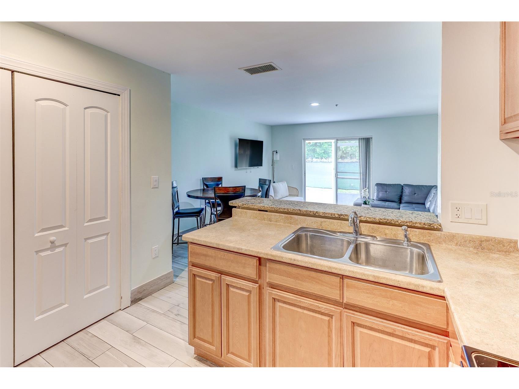 1624 Windsor Oak Court Kissimmee FL 34744 O6402513 image43