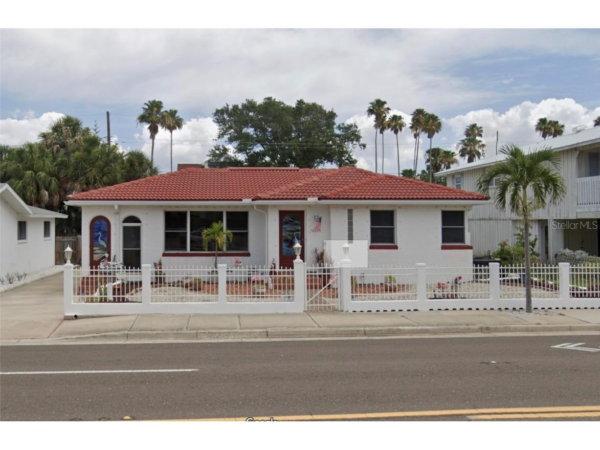16245 Gulf Boulevard Redington Beach FL 33708 TB8323687 image1