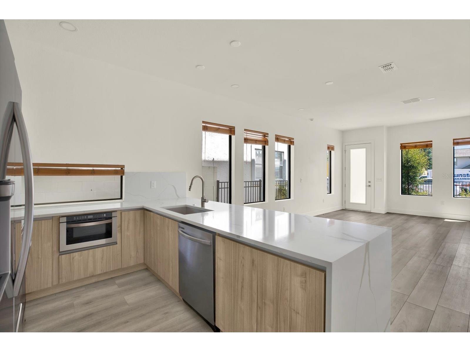 1625 9th Avenue N Saint Petersburg FL 33713 TB8500920 image12