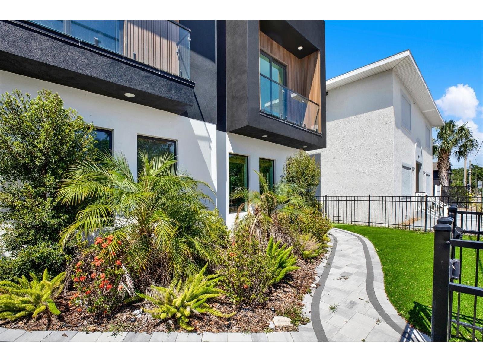 1625 9th Avenue N Saint Petersburg FL 33713 TB8500920 image2