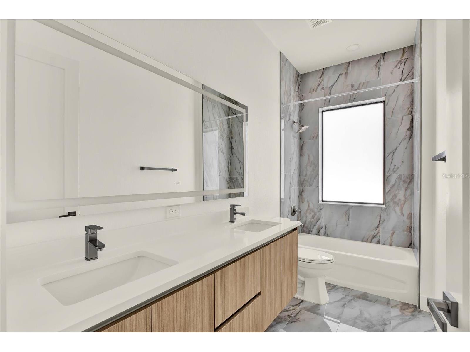 1625 9th Avenue N Saint Petersburg FL 33713 TB8500920 image22