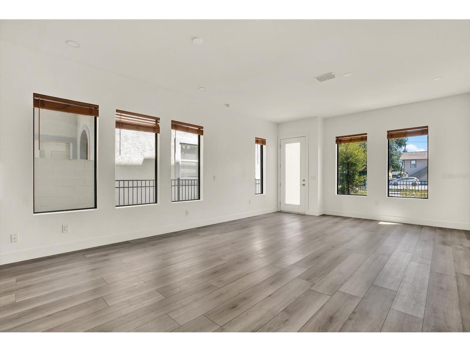 1625 9th Avenue N Saint Petersburg FL 33713 TB8500920 image8