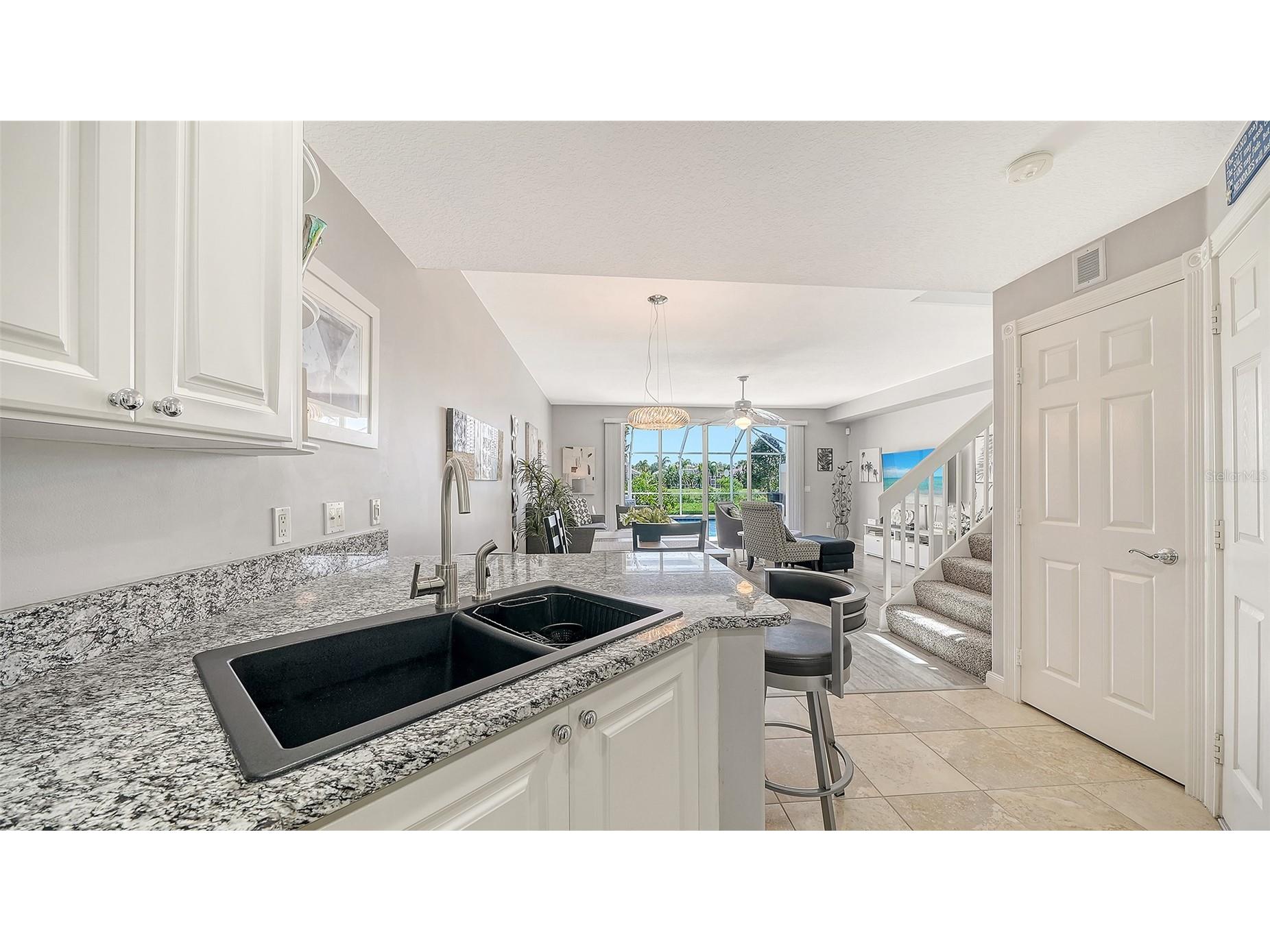 1625 Burgos Drive #1625 Sarasota FL 34238 A4686976 image16