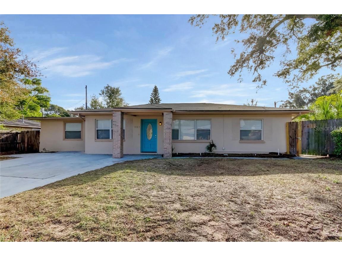 1625 Fulton Avenue Clearwater FL 33755 U8225973 image1