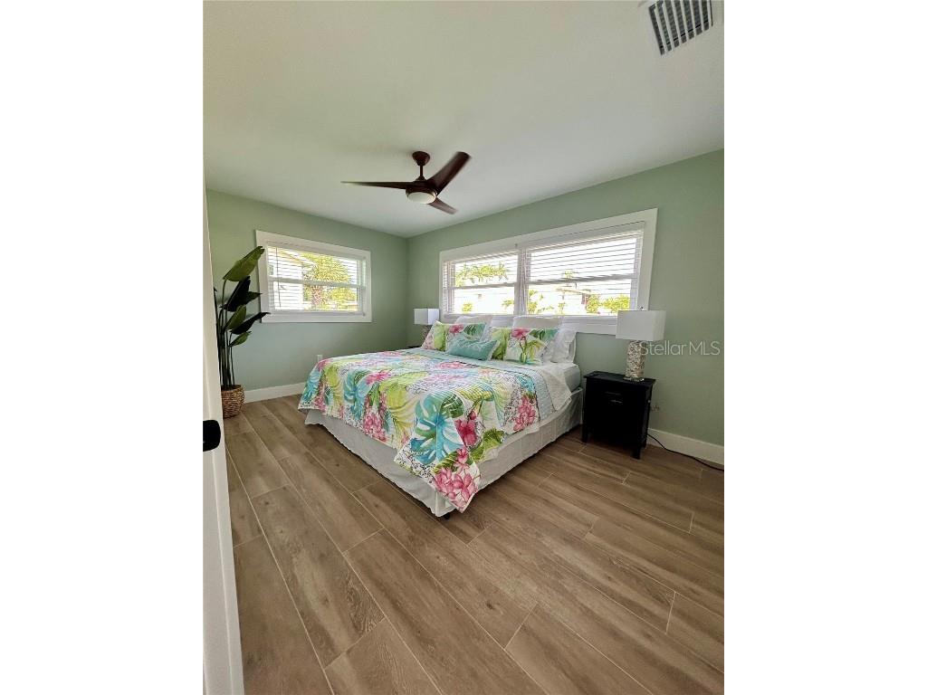 1625 Idle Lane Sarasota FL 34231 A4668964 image18