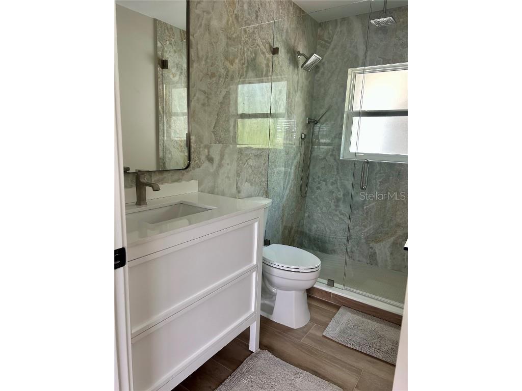 1625 Idle Lane Sarasota FL 34231 A4668964 image20