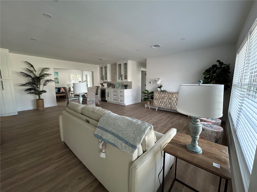 1625 Idle Lane Sarasota FL 34231 A4668964 image4