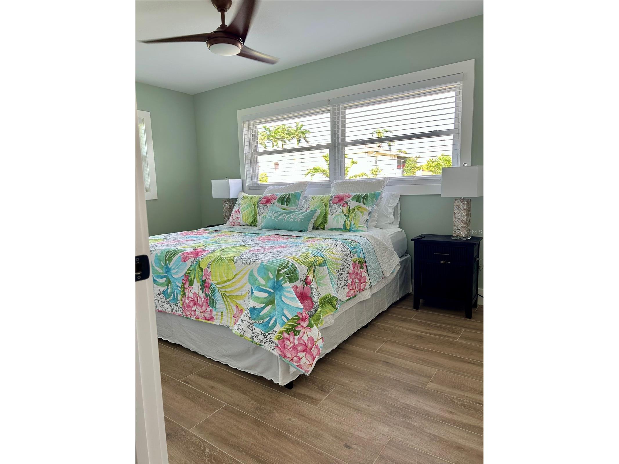 1625 Idle Lane Sarasota FL 34231 A4697836 image13