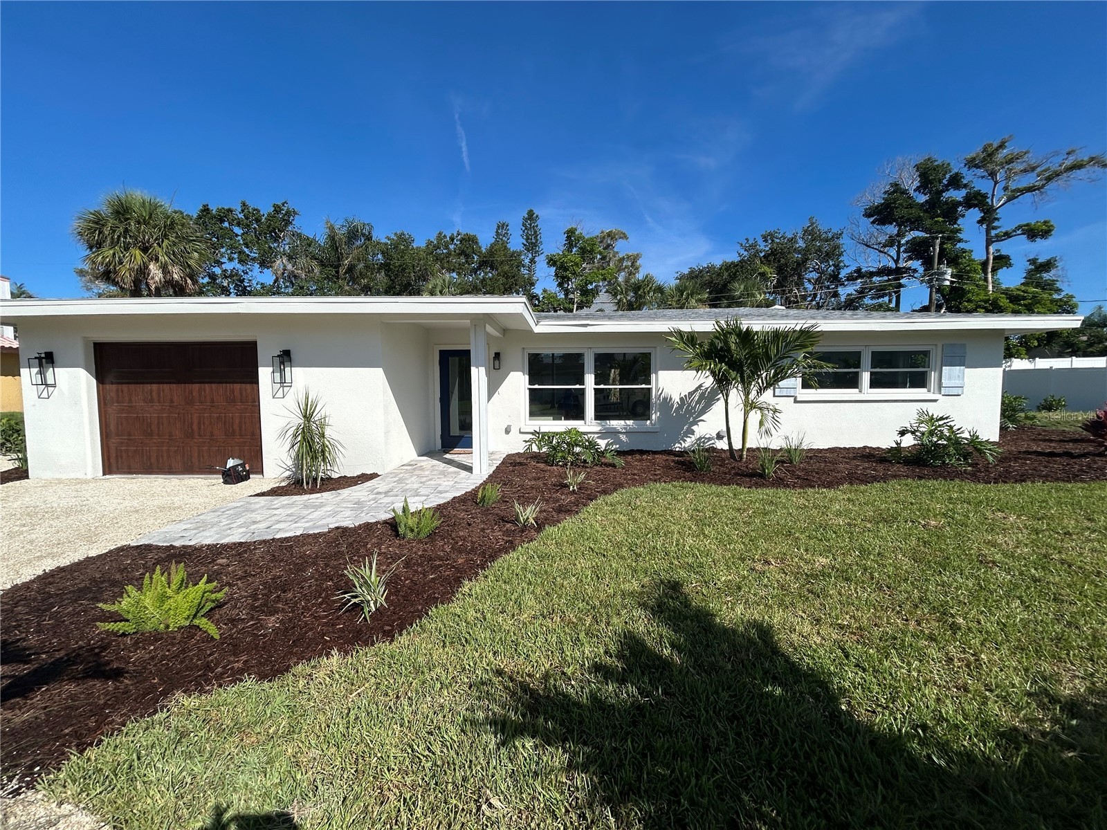 1625 Idle Lane Sarasota FL 34231 A4697836 image18