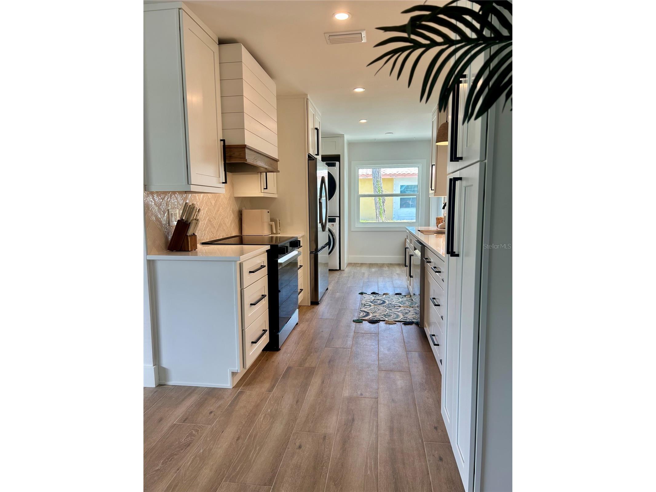 1625 Idle Lane Sarasota FL 34231 A4697836 image8