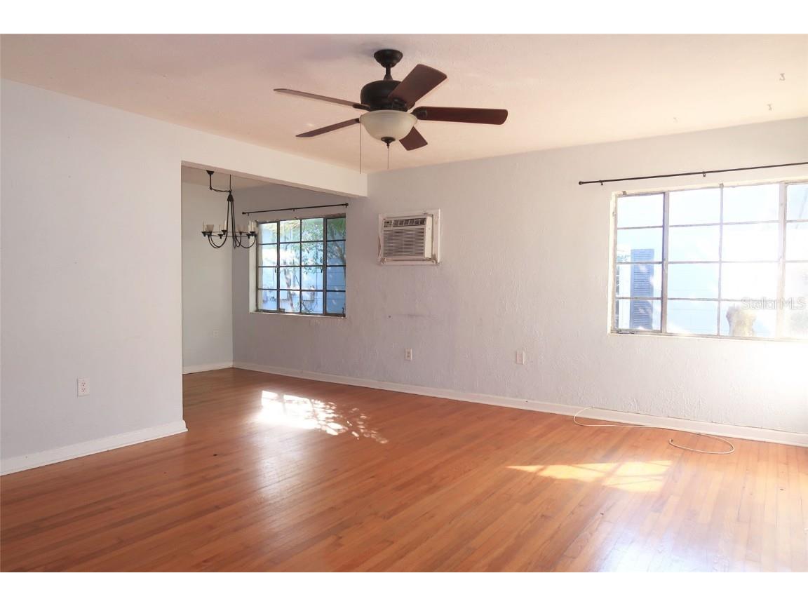 1625 Laura Street Clearwater FL 33755 TB8449407 image8