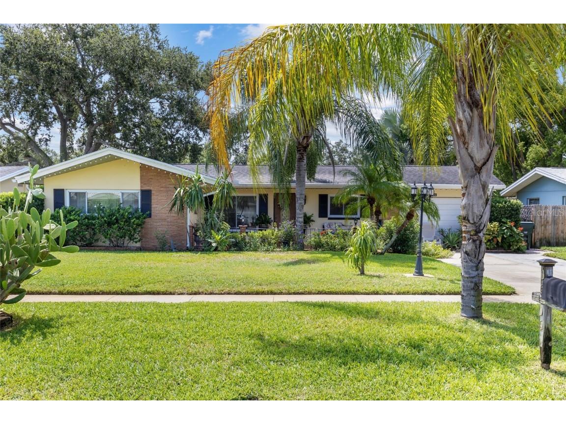 1625 Leisure Drive Clearwater FL 33756 TB8330463 image1