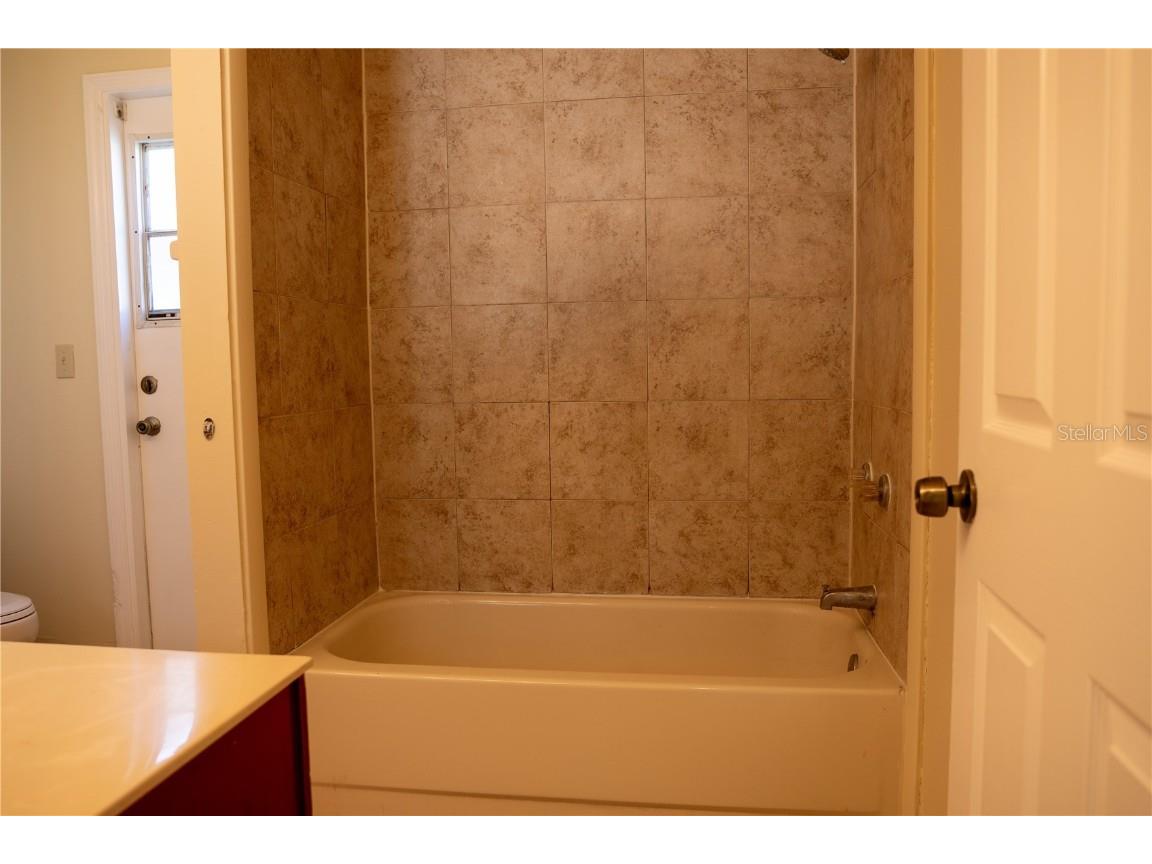 1625 Newchapel Drive Orlando FL 32837 O6357702 image48