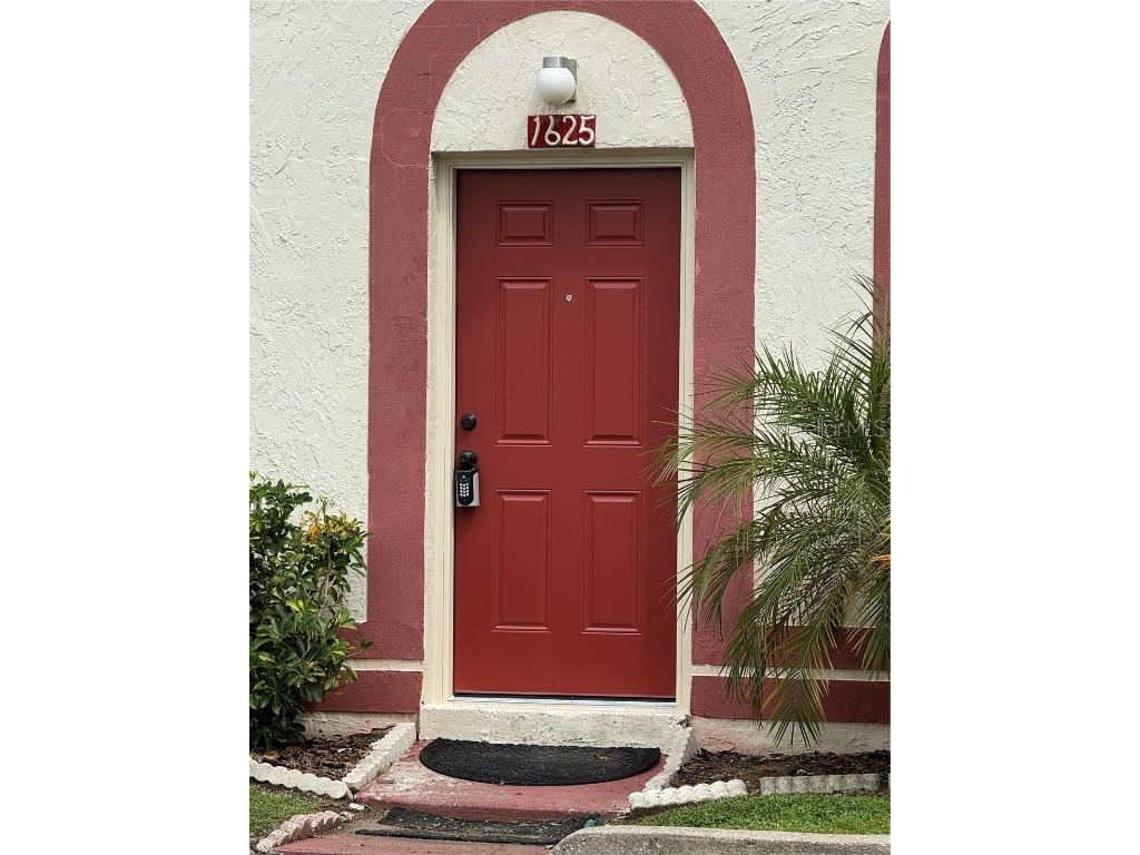 1625 Sandy Point Square #63 Orlando FL 32807 O6332868 image1