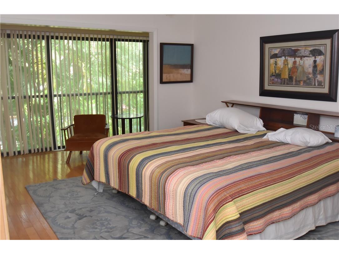 1625 Treehouse Circle #TR111 Sarasota FL 34231 A4480456 image22