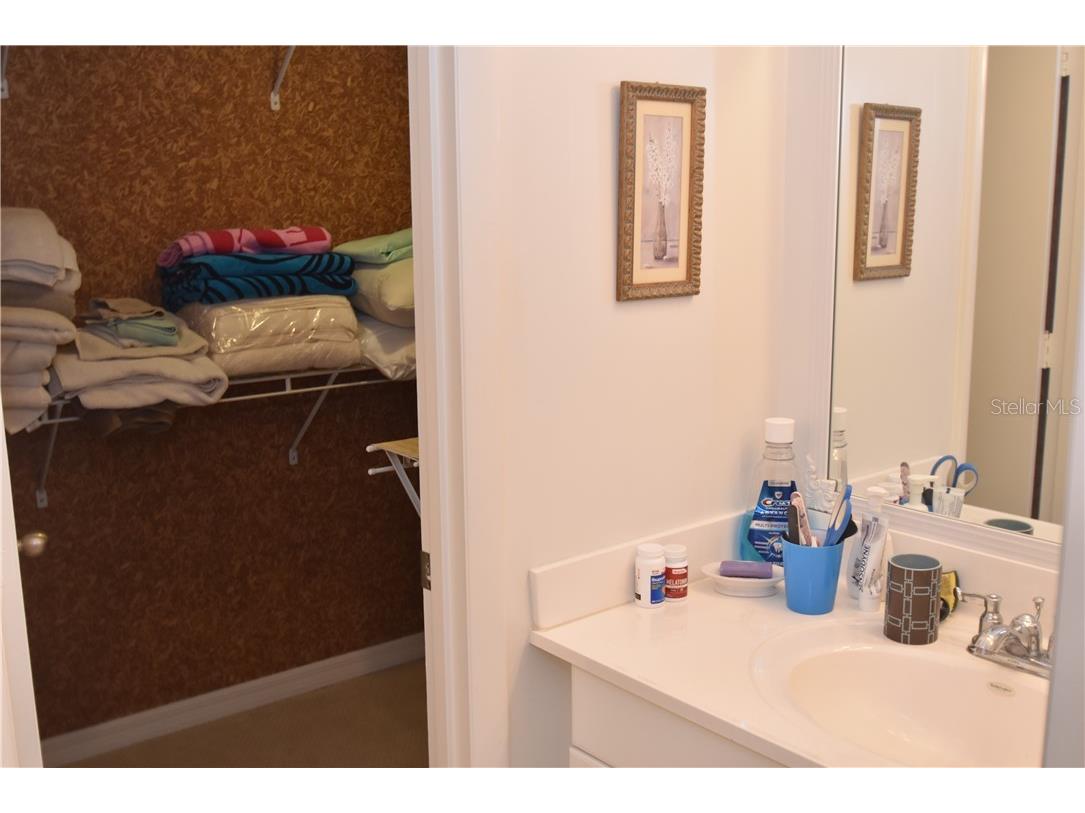 1625 Treehouse Circle #TR111 Sarasota FL 34231 A4480456 image24