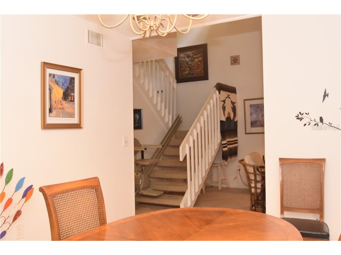 1625 Treehouse Circle #TR111 Sarasota FL 34231 A4480456 image8