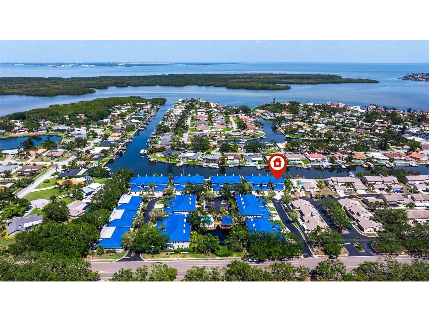 1625 Watermark Circle NE Saint Petersburg FL 33702 - WEEDON ISLAND TB8378460 image1