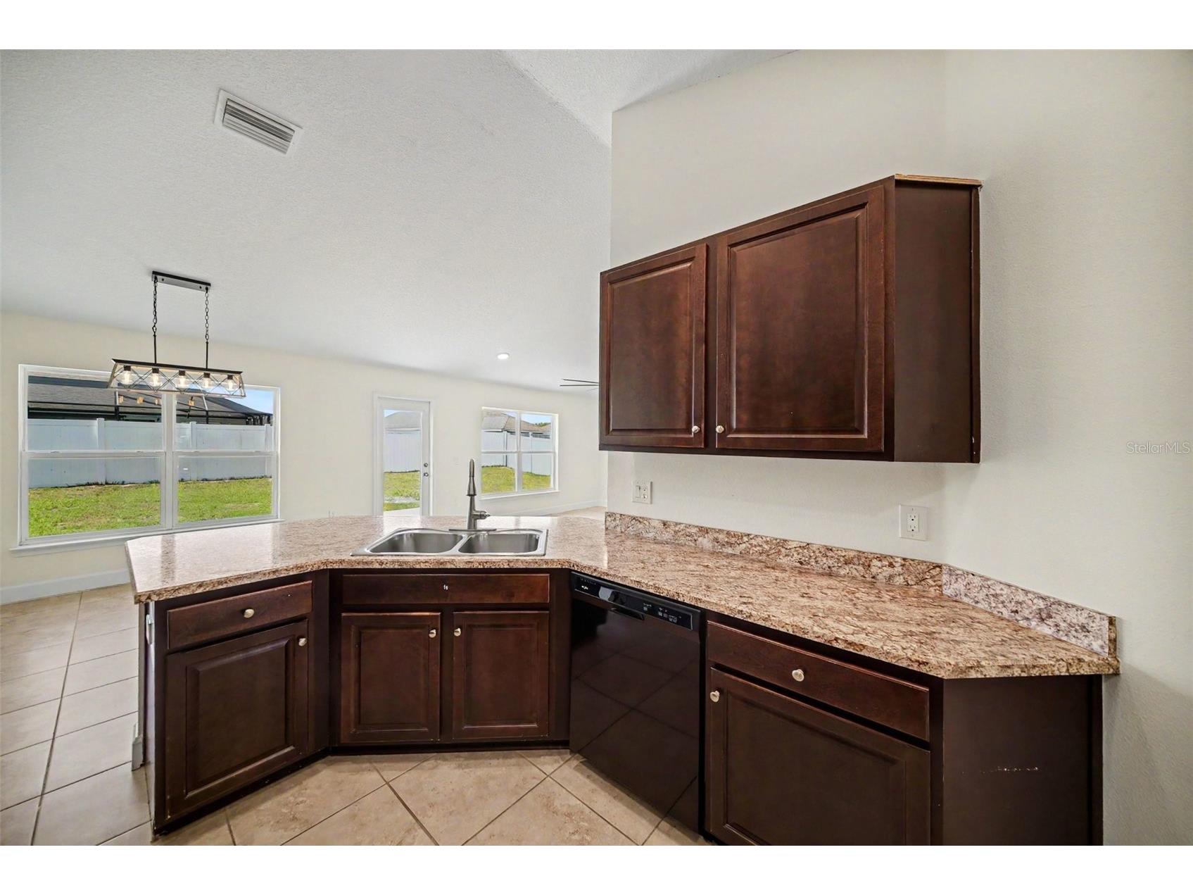 16253 Vine Cliff Avenue Hudson FL 34667 TB8532018 image16