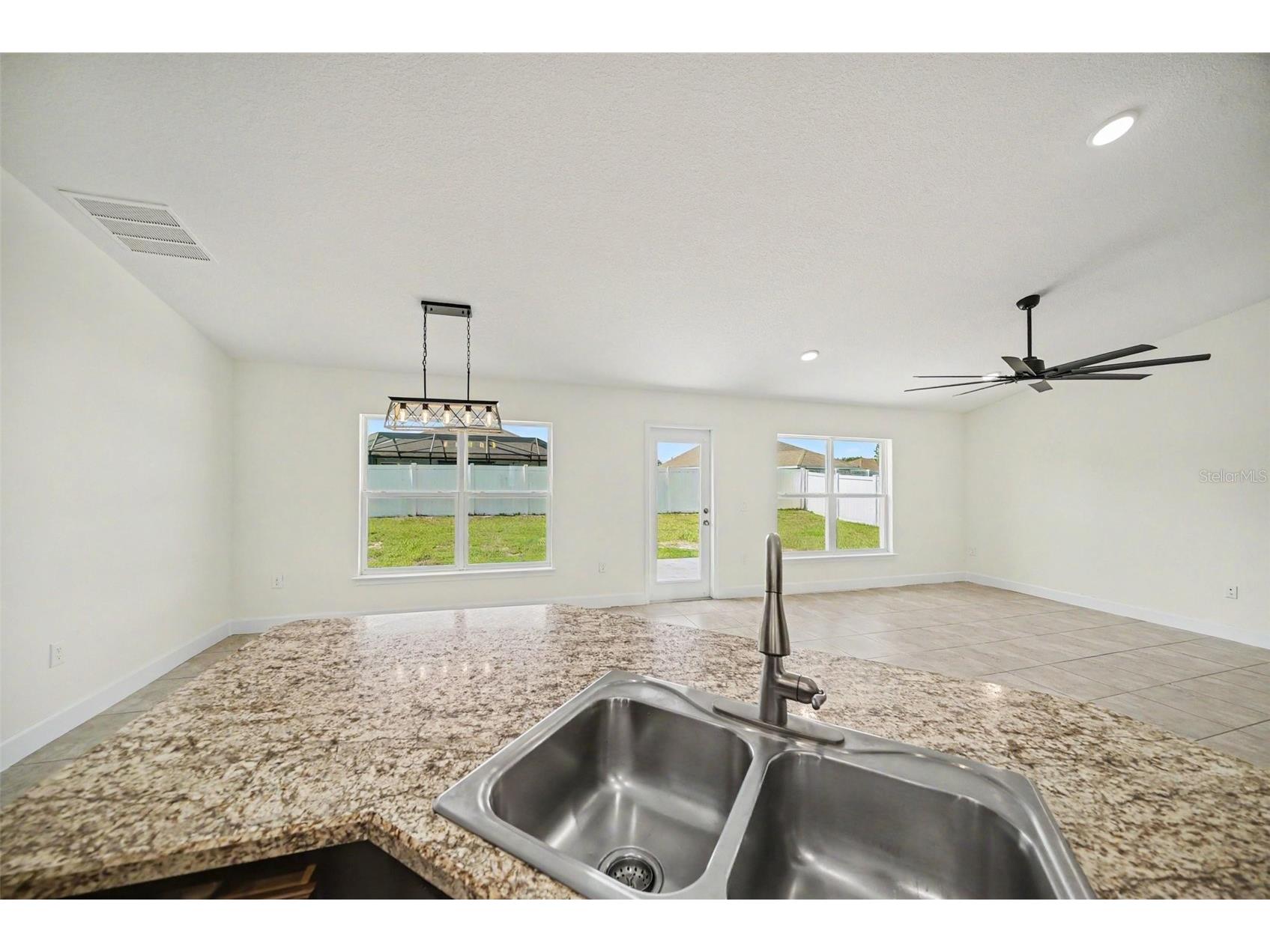 16253 Vine Cliff Avenue Hudson FL 34667 TB8532018 image17