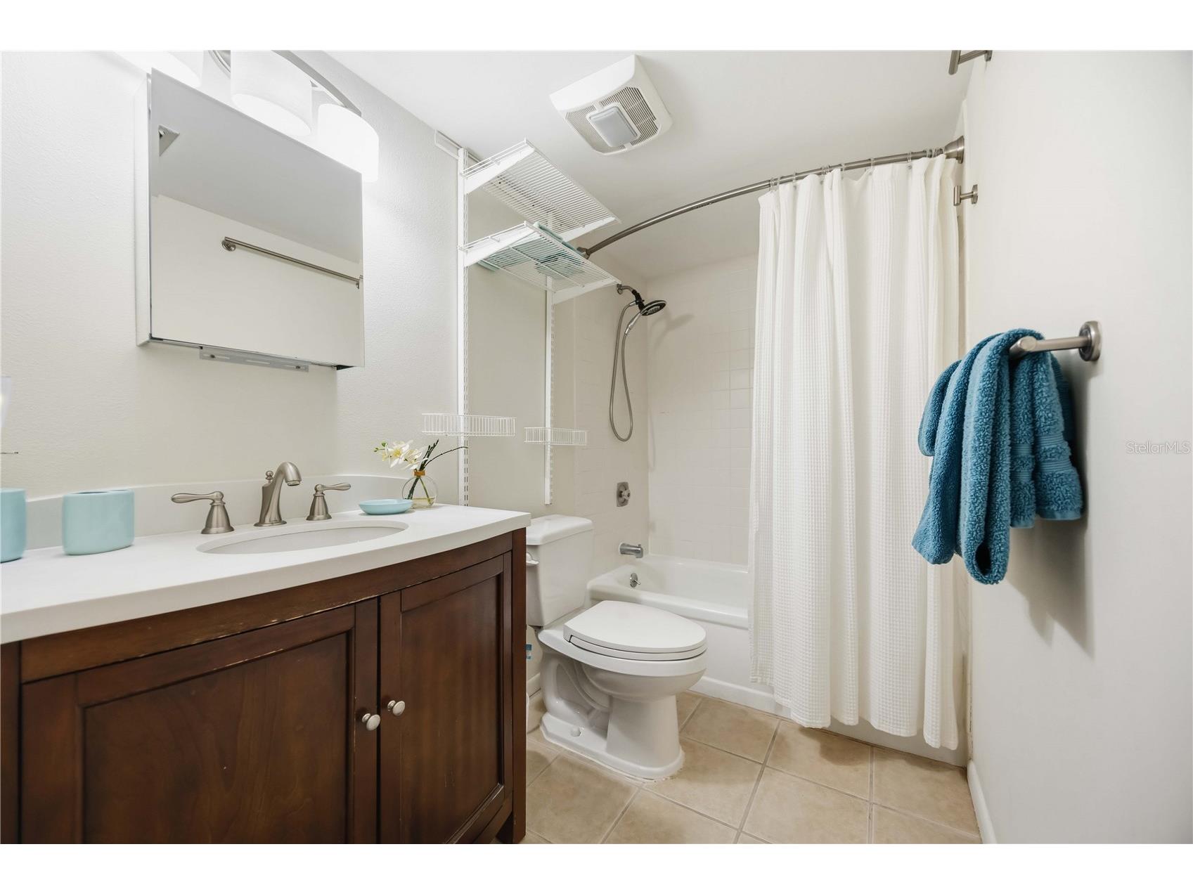 1626 Brookhouse Drive #235 Sarasota FL 34231 A4684384 image23