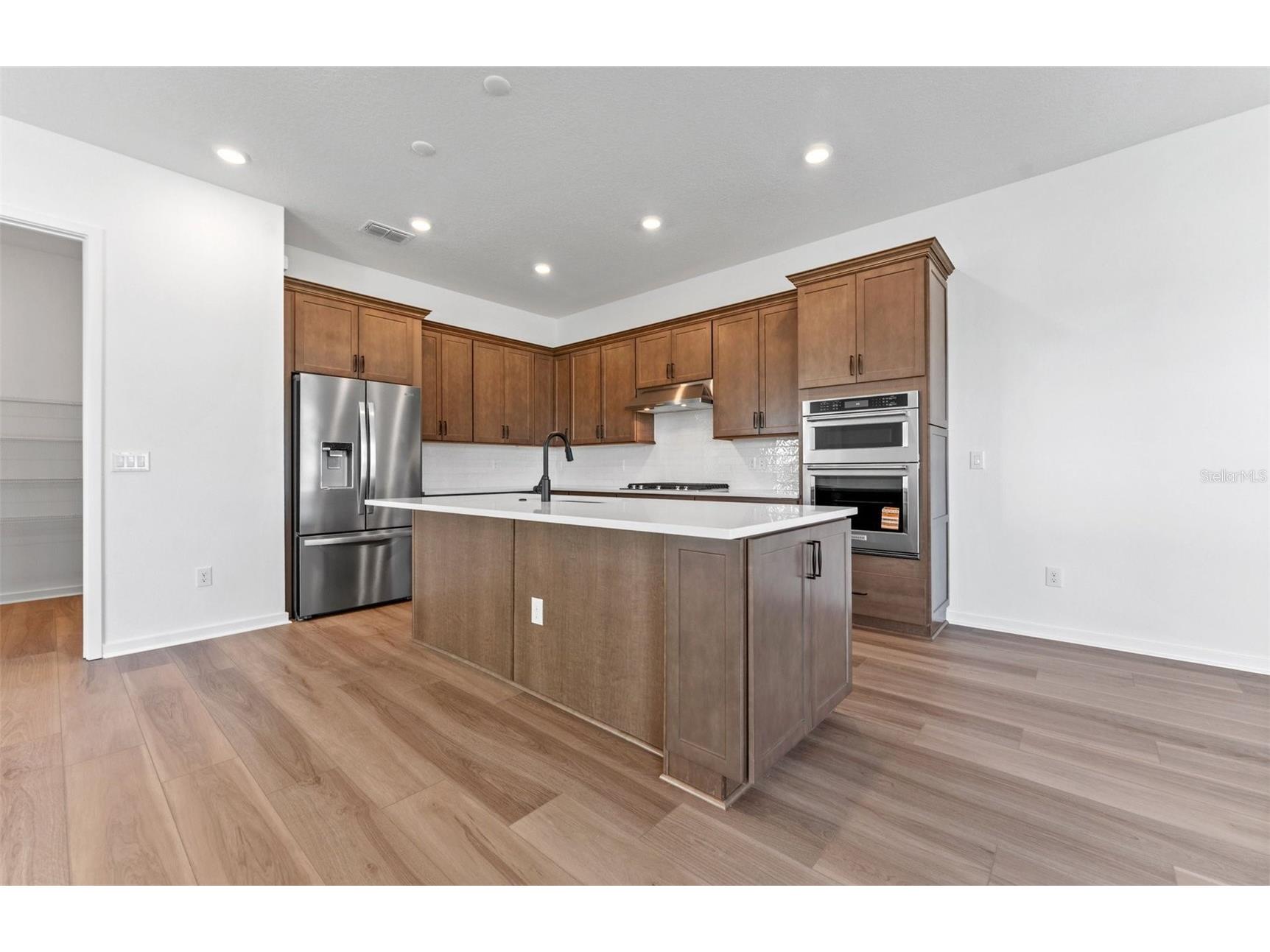 1626 Fallon Pass Zephyrhills FL 33541 TB8428666 image3