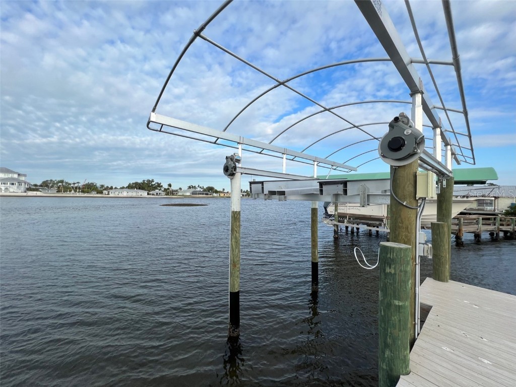 1626 New Point Comfort Road Englewood FL 34223 D6132730 image12