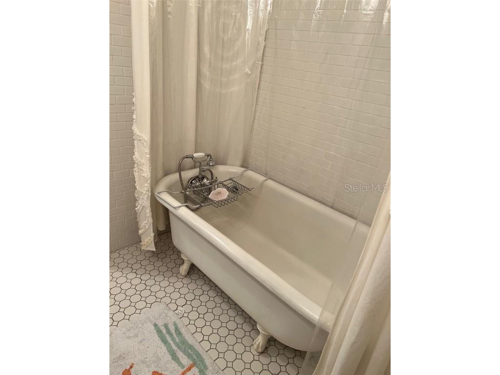 1626 New Point Comfort Road Englewood FL 34223 D6132730 image20