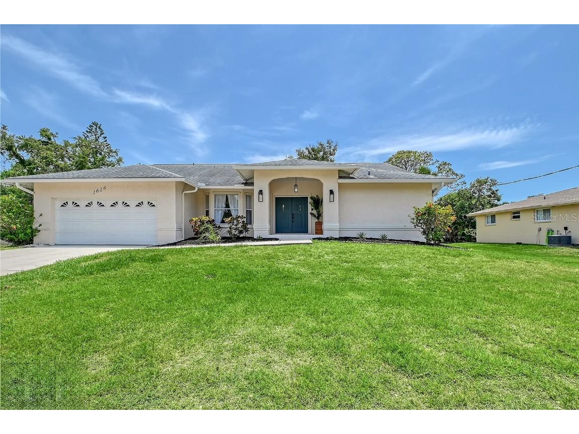 1626 Ridgewood Lane Sarasota FL 34231 A4652875 image1