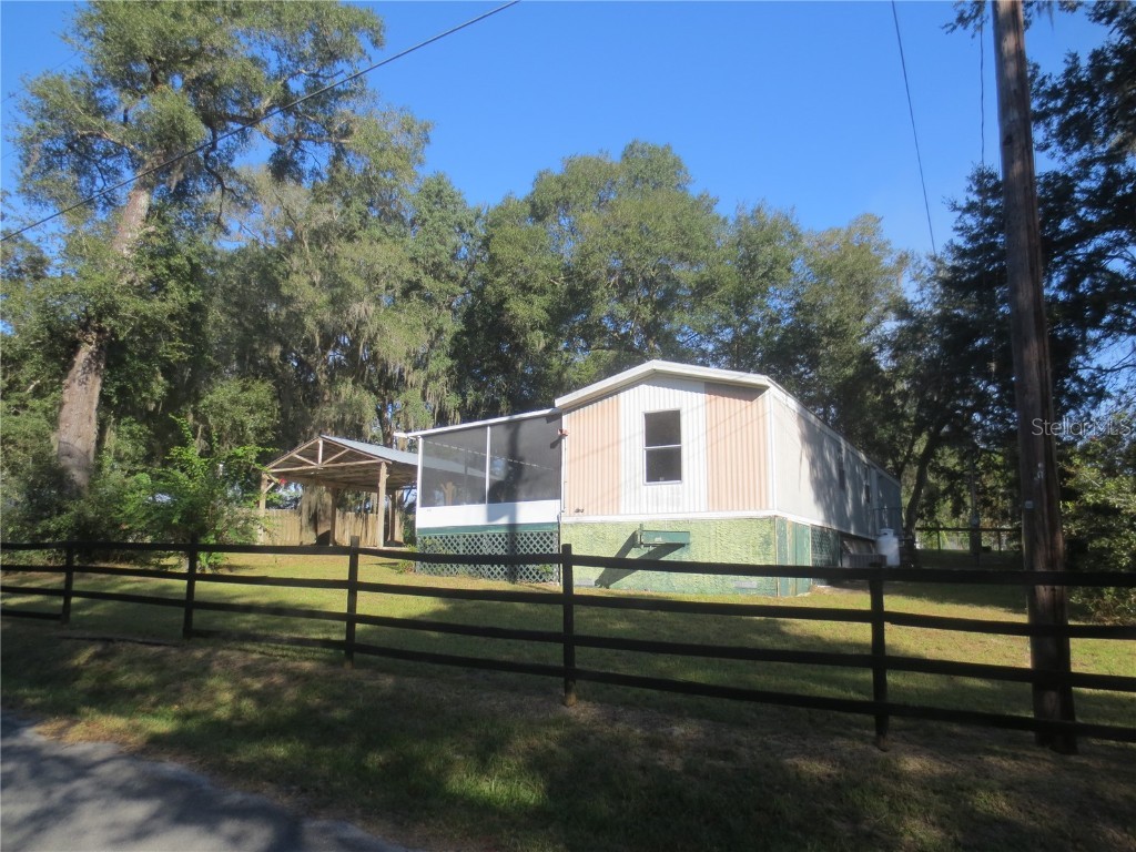 16261 SE 59th Street Ocklawaha FL 32179 OM667891 image1