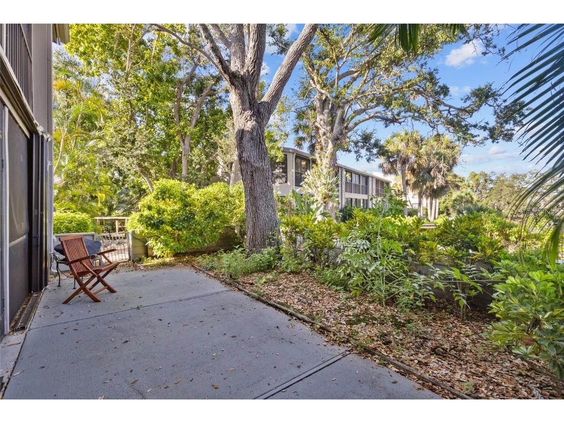1627 Boathouse Circle #127 Sarasota FL 34231 A4667413 image23
