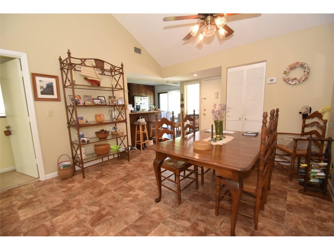 1627 Brookhouse Drive #BR264 Sarasota FL 34231 A4660554 image6