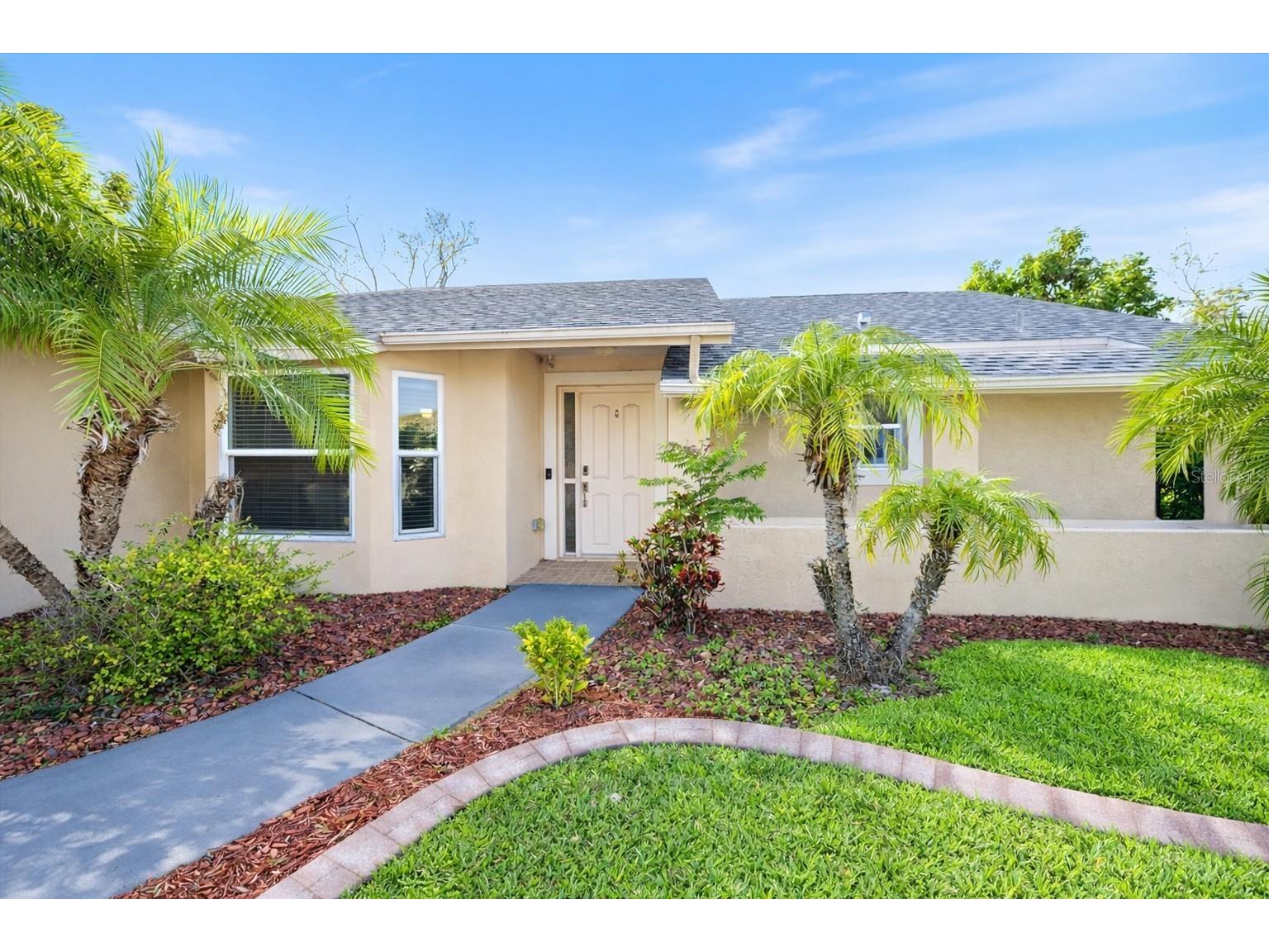 1627 Del Monte Court Venice FL 34293 N6142812 image2