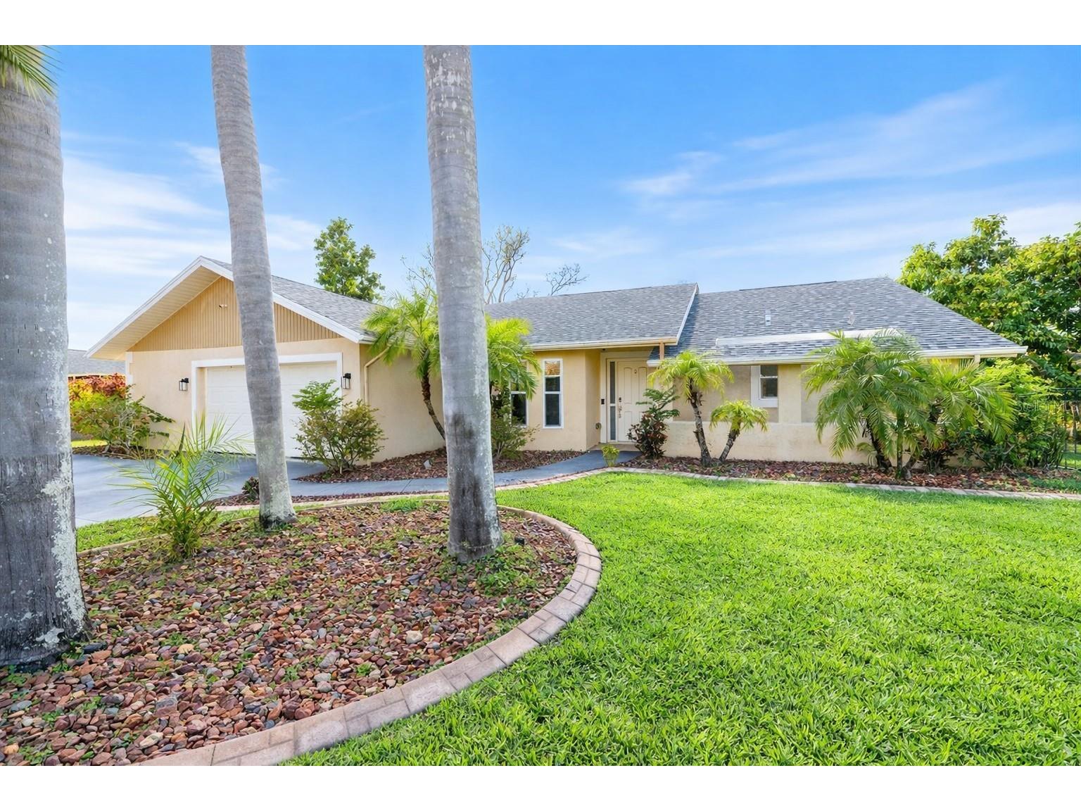 1627 Del Monte Court Venice FL 34293 N6142812 image43