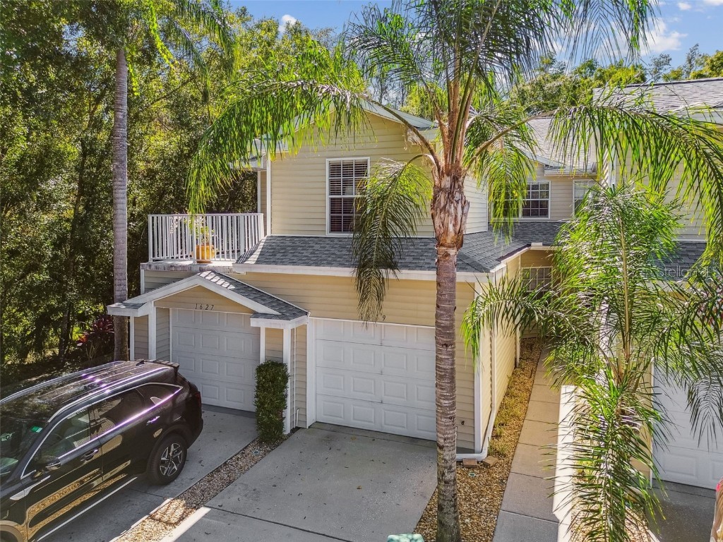 1627 Hammocks Avenue Lutz FL 33549 TB8440737 image1