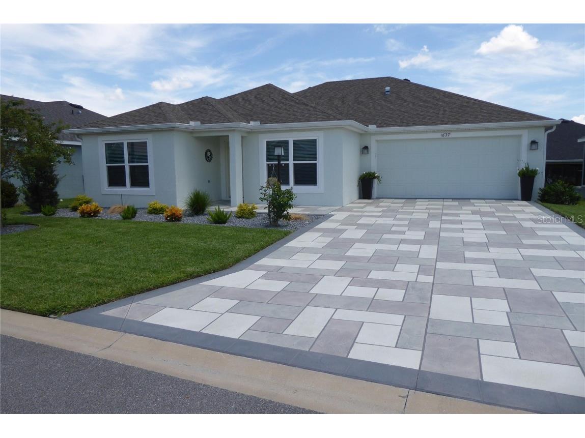 1627 Mclucas Lane The Villages FL 34762 O6334097 image1