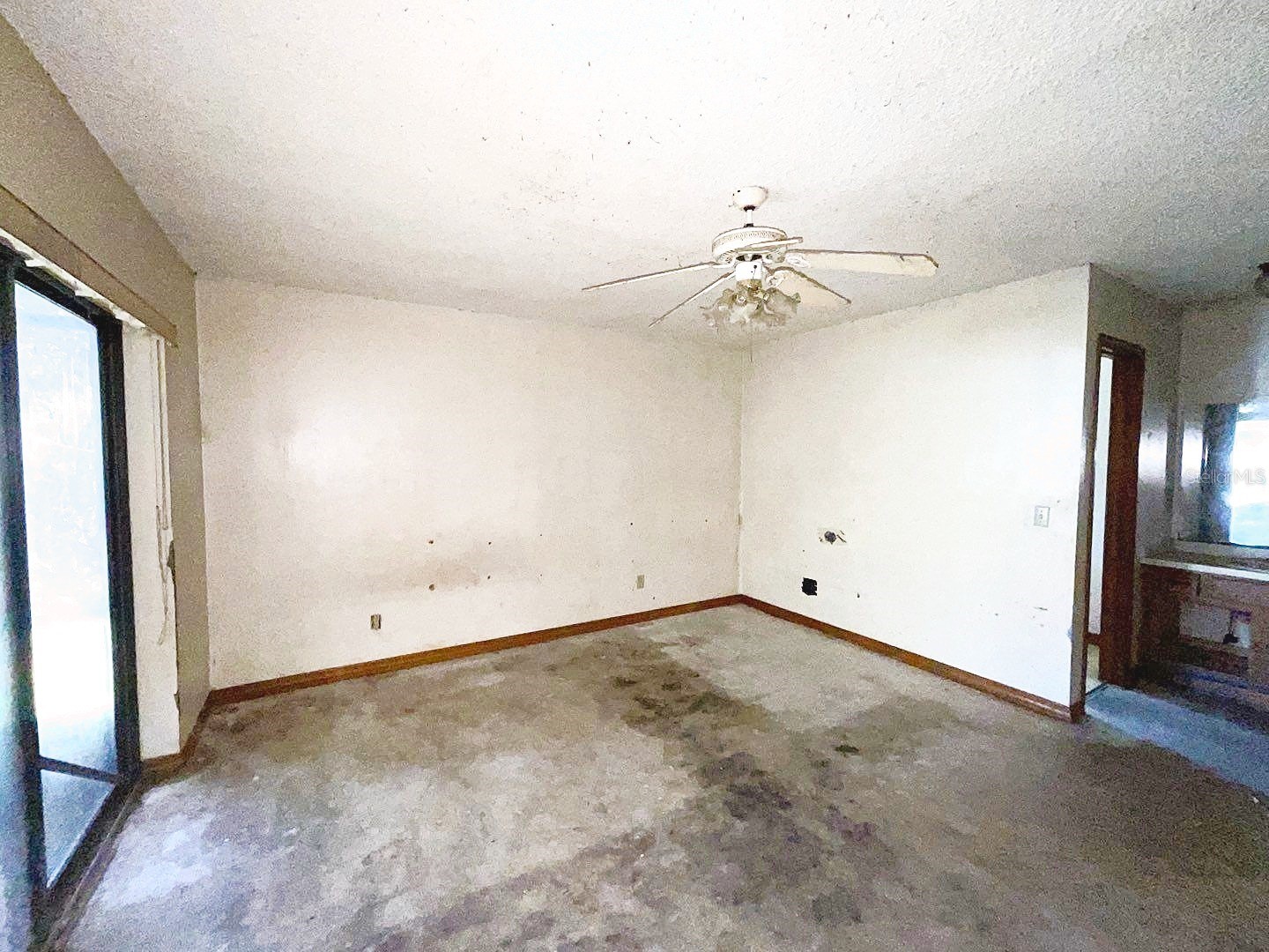 1627 Saxon Boulevard Deltona FL 32725 O6404918 image10