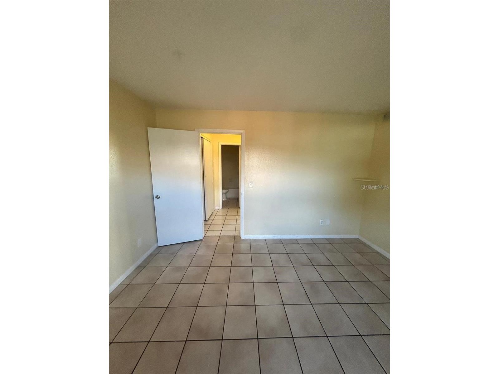1627 W Oak Ridge Road #D Orlando FL 32809 O6389341 image13