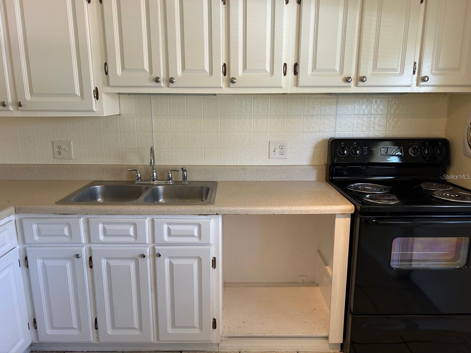 1627 W Oak Ridge Road #D Orlando FL 32809 O6389341 image8